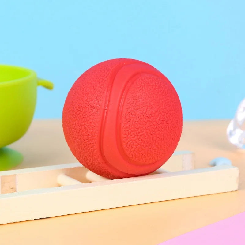 Bouncy rubber chew ball