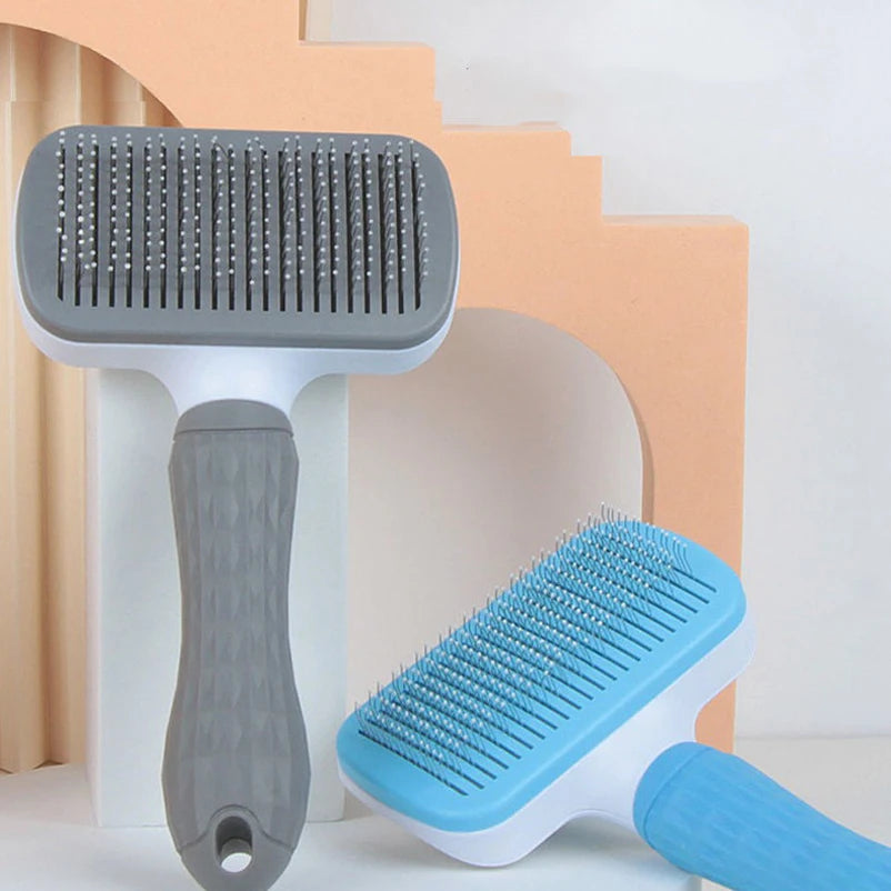 Self-cleaning slicker brush colors